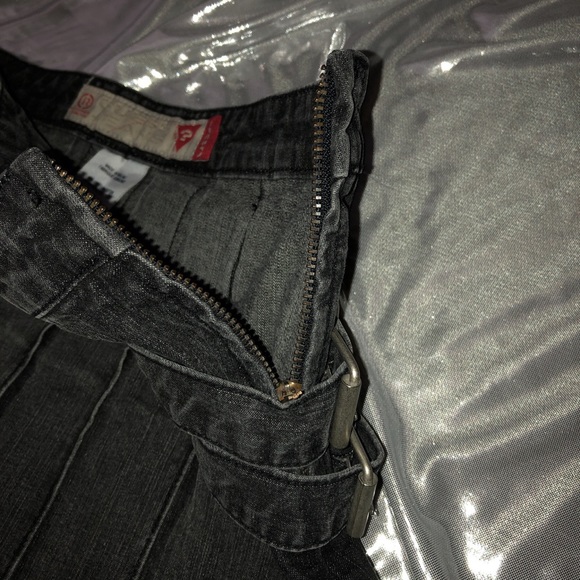 Guess denim skirt - Picture 3 of 4